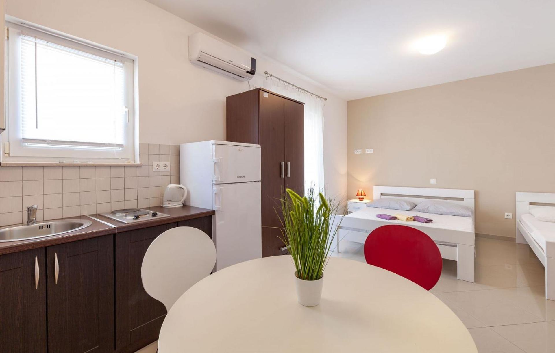 Apartments Ana - Free Parking Stanici Bagian luar foto